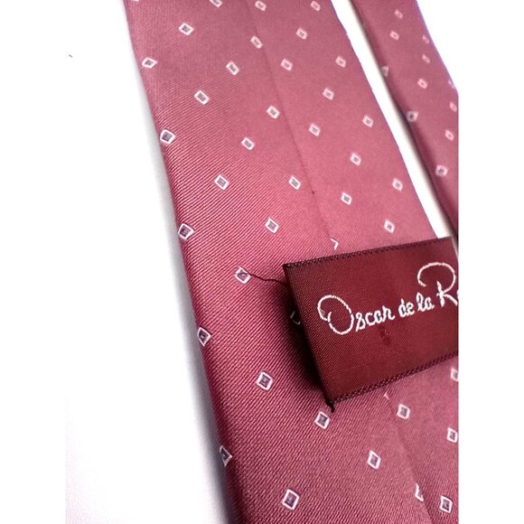 Oscar De La Renta Mens Red Burgundy Tie With Square Pattern Vintage Classic Wear - Picture 10 of 16